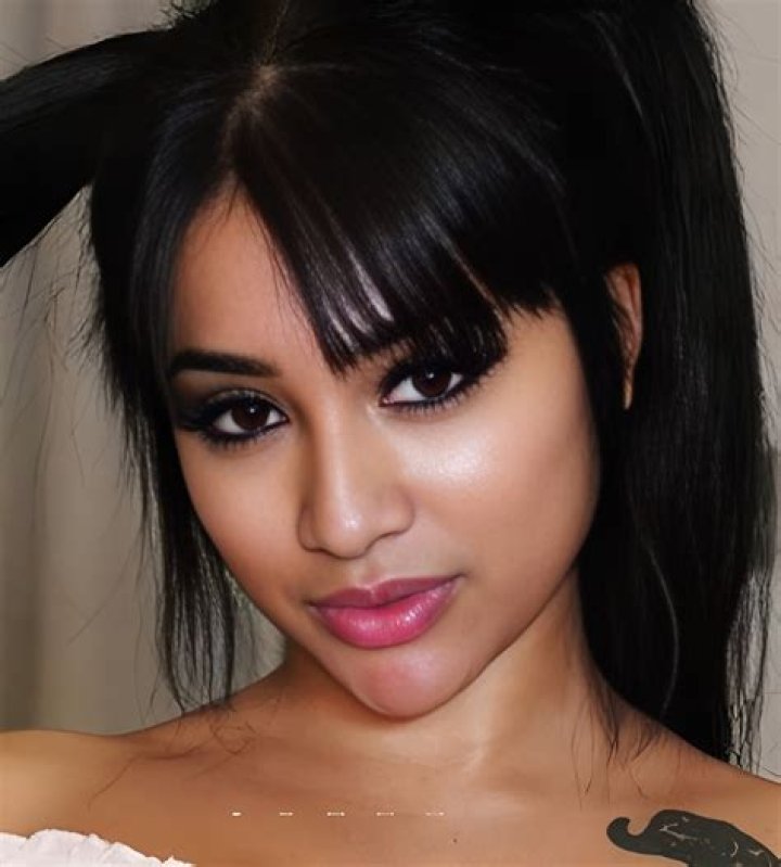 Aaliyah Sophia Erome: The Rising Star Captivating Hearts
