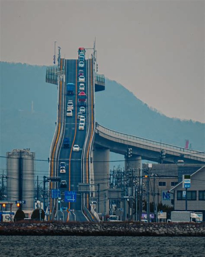 Eshima Ohashi: The Engineering Marvel of Japan