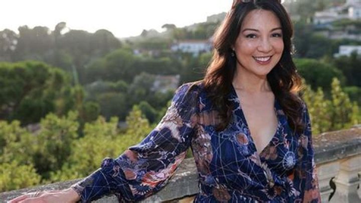 Exploring the Dynamic Duo: Lauren Tom and Ming-Na Wen in Movies