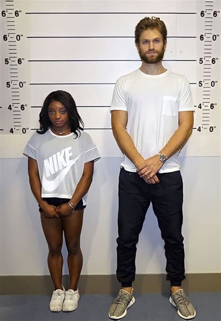 How Tall is Simone Biles: Unveiling Her True Height