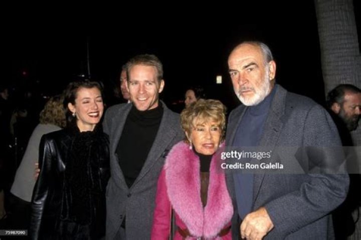 Jason Connery and Mia Sara: A Classic Hollywood Love Story
