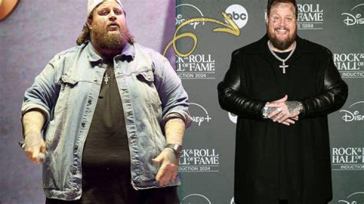 Jelly Roll's Heartwarming Gesture: Concert Pause to Honor a Devoted Fan