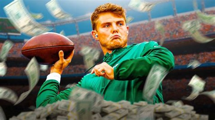 Jimmy Garoppolo's Insane Net Worth | 2022 Updates