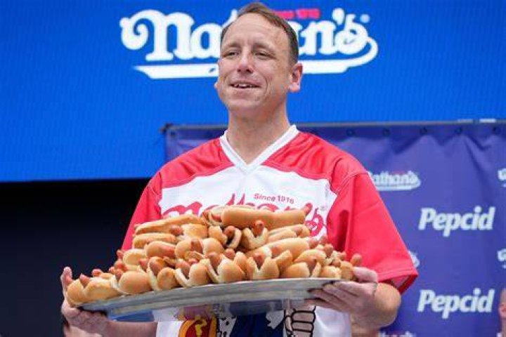 Joey Chestnut Net Worth: The Wealth of a Competitive Eating Legend