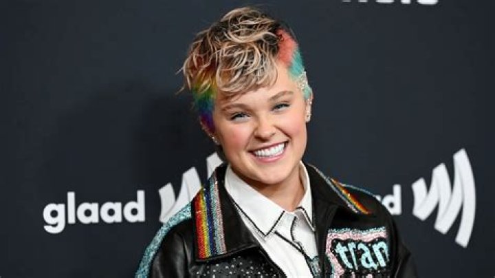 JoJo Siwa's "Karma" Music Video: A Deep Dive into the Colorful World of JoJo Siwa