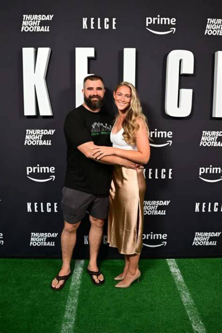 Kylie Kelce Feet: The Fascinating Journey of a Celebrity Icon