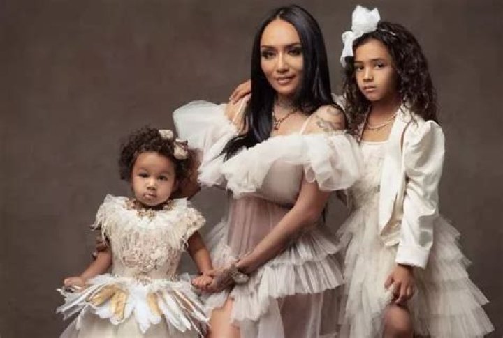 Royalty Brown Mom: The Inspiring Journey of a Supermom