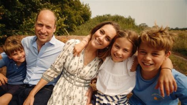 Sara Martins and Her Children: A Glimpse into Family Life