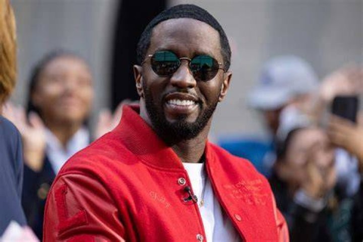 Sean Diddy Combs Returns to Instagram After Deleting His Account: A Closer Look