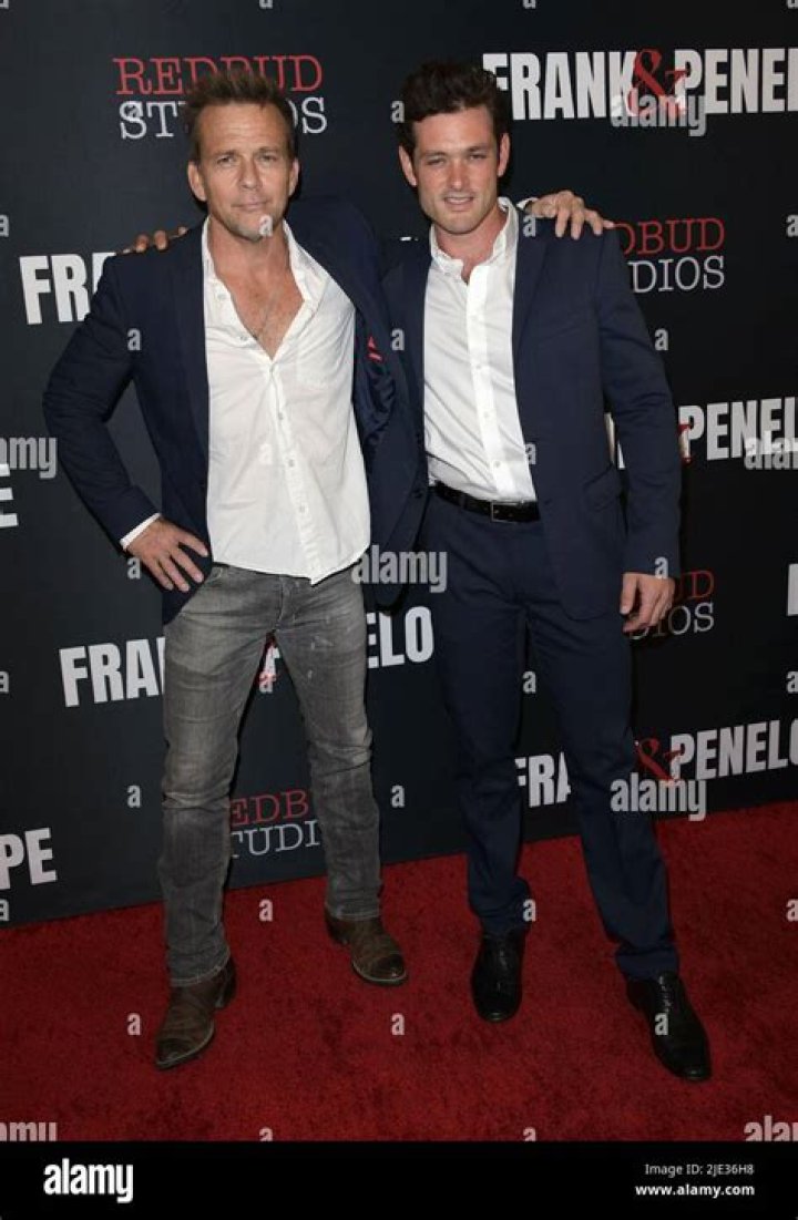 Sean Patrick Flanery and Wife: A Glimpse into Their Life and Love Story