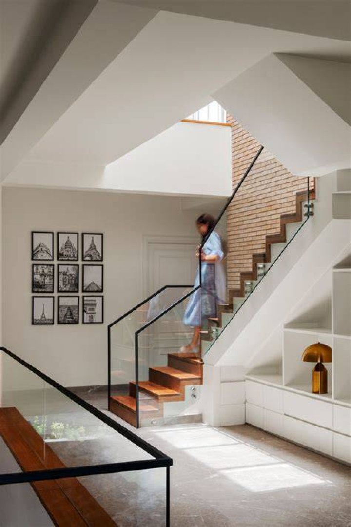 The Modern Marvel: The Staircase in Architecture and Design