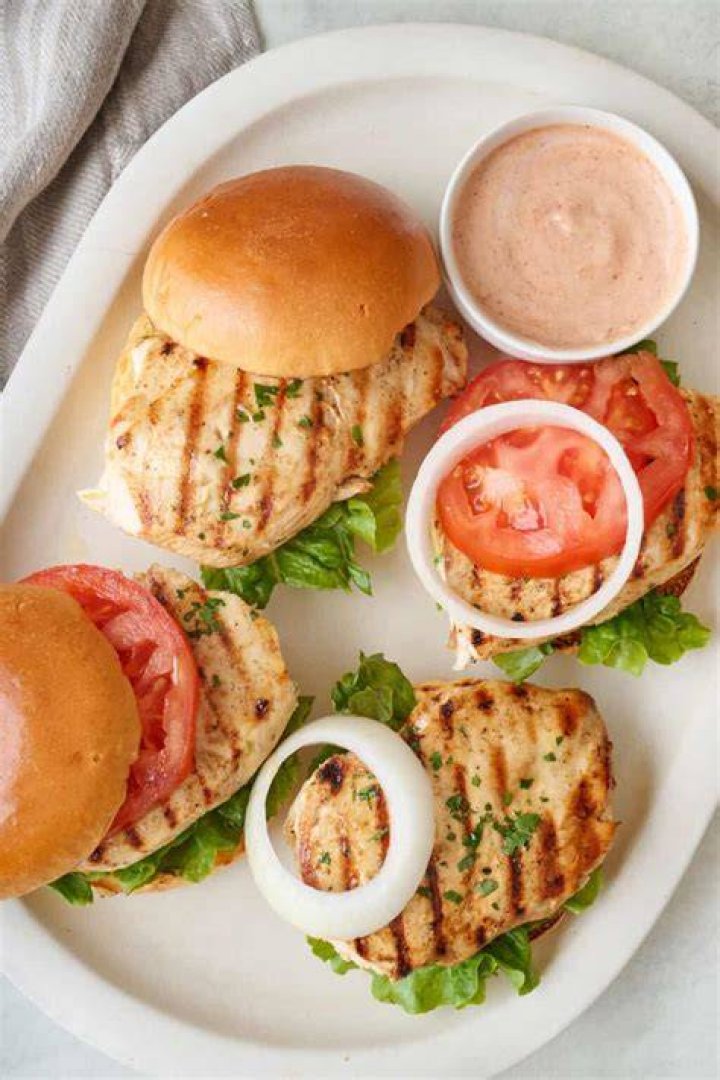 The Ultimate Guide to Chicken Sandwich: Recipes, Variations, and Tips