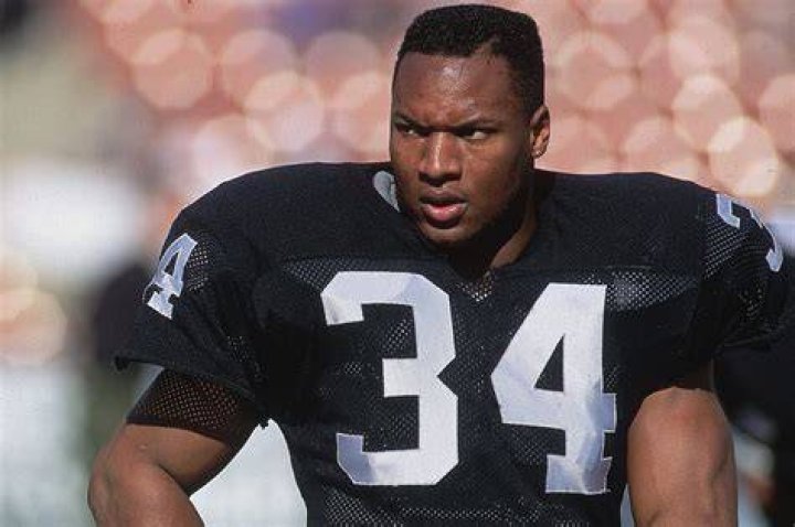 Understanding Bo Jackson's Height: A Look at the Legendary Athlete