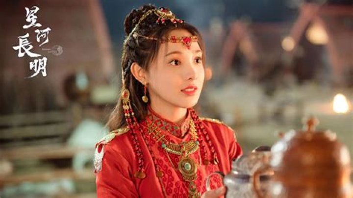 Understanding "Yang Mi": The Journey of a Chinese Entertainment Icon