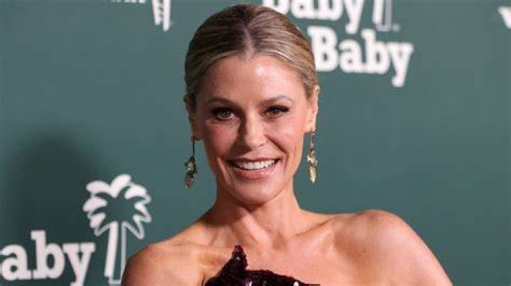 Unveiling the Julie Bowen Workout: A Glimpse into Her Fitness Routine