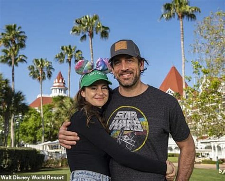 Unveiling the Mystery: Who is Aaron Lewis Married To?