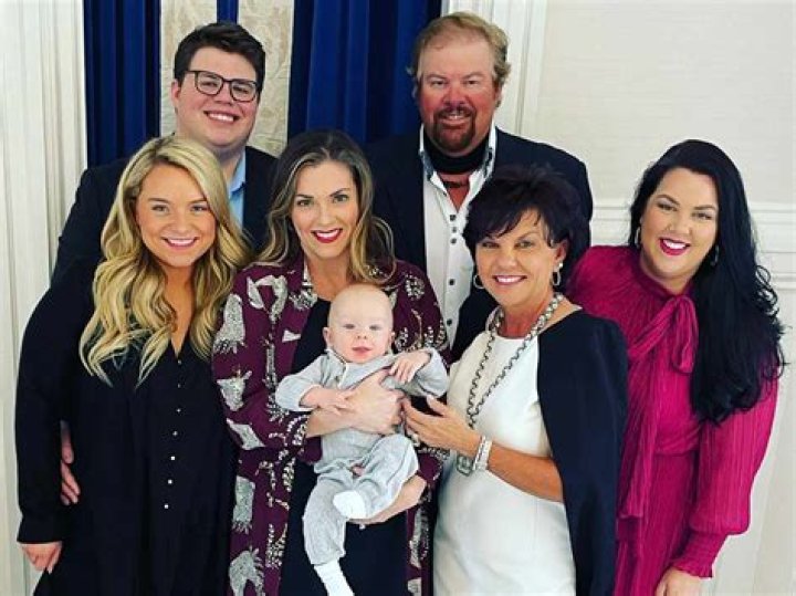 Unveiling the Mystique: Chris Young's Wife Photo and Their Love Story